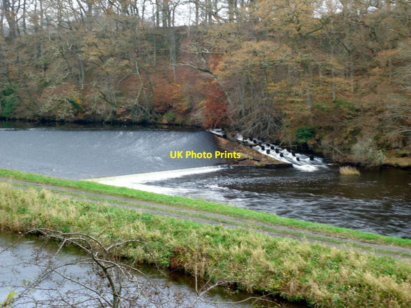 Photo 6"x4" Deanston Weir and River Teith Buchany c2011