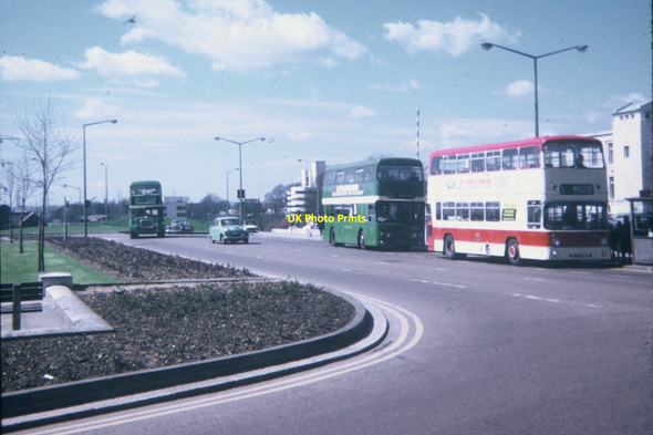 Photo 6"x4" Three Buses in Southampton City Centre Southampton c1972