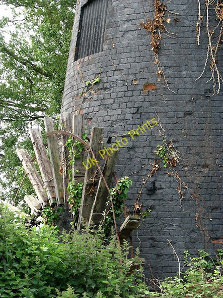 Photo 6"x4" Tunstall Dyke tower mill - the scoop wheel Stokesby c2008