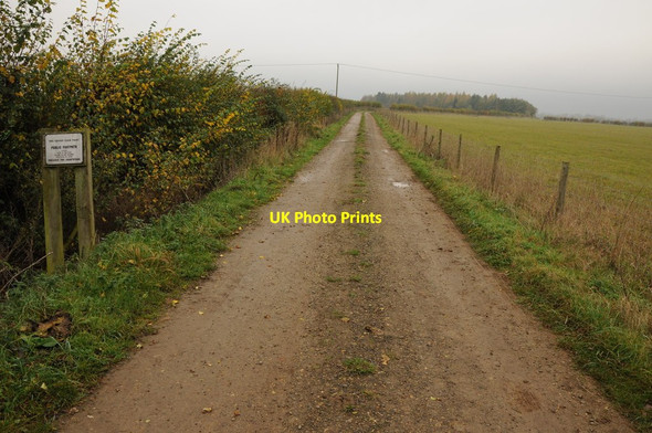 Photo 6"x4" Farm track near Fairford Fairford c2011