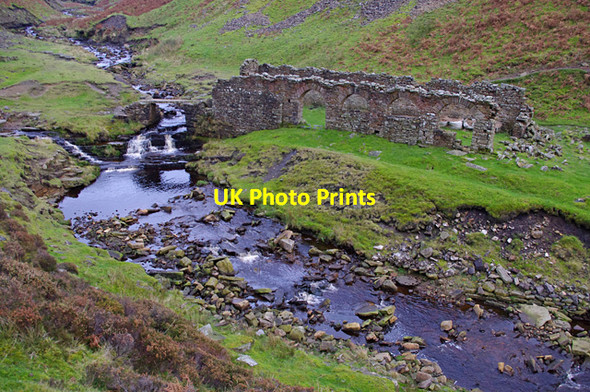 Photo 6"x4" Blakethwaite Smelt Mill Gunnerside c2011