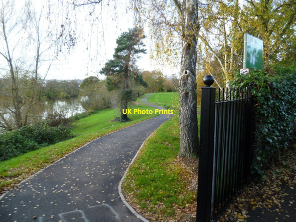 Photo 6"x4" Orange Way in Devon and Torbay (254) Exeter c2011
