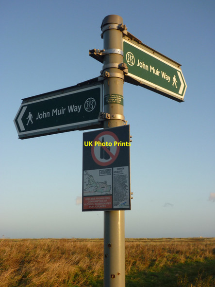Photo 6"x4" Coastal East Lothian : Nae Bevvy At The John Muir Dunbar c2011