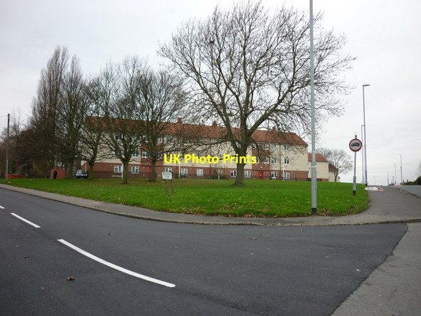 Photo 6"x4" Flats at Hough Top Pudsey\/SE2233 c2011