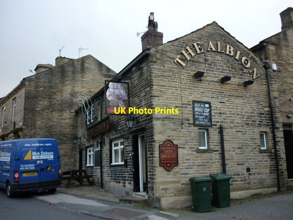 Photo 6"x4" The Albion public house, Clayton Queensbury\/SE0930 c2011
