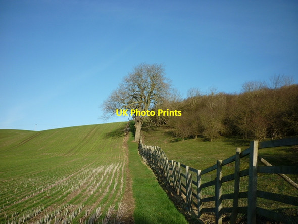 Photo 6"x4" Climbing out of Camp Dale on the Wolds Way Fordon c2011