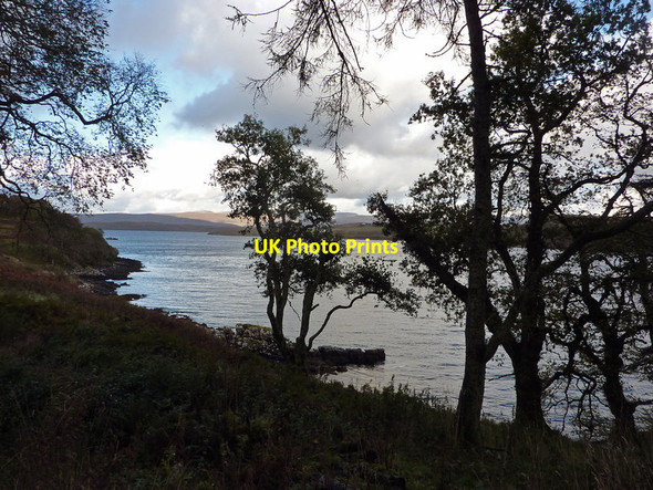 Photo 6"x4" Loch Greshornish Flashader c2011