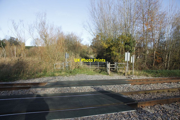 Photo 6"x4" Gate on the far side Woolhampton c2011