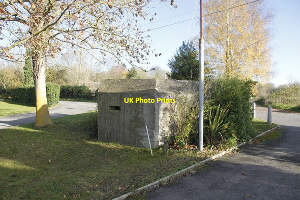 Photo 6"x4" One of the sides Woolhampton c2011