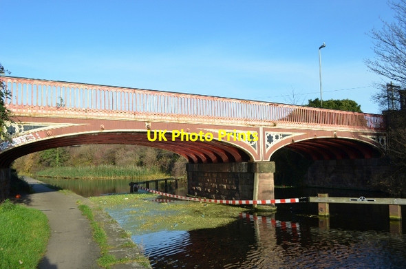 Photo 6"x4" Ornate Bridge Leicester c2011