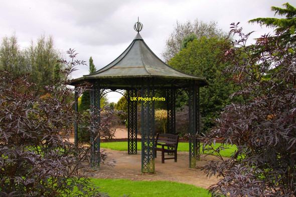 Photo 6"x4" The bandstand at Bridgemere Bulkeley Hall\/SJ7342 c2011