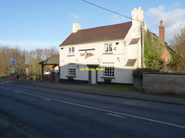 Photo 6"x4" The Swan Inn, Waters Upton Waters Upton c2011