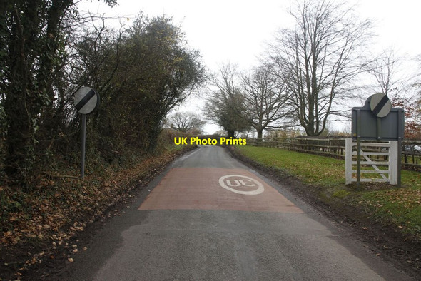 Photo 6"x4" Towards Upper Farm Kiff Green c2011