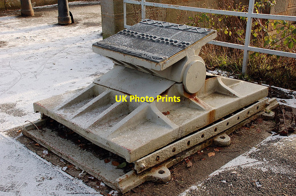 Photo 6"x4" Bridge bearing and plaque, Bilston Viaduct Bonnyrigg c2011