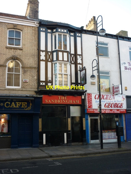 Photo 6"x4" The Sandringham public house Kingston upon Hull c2011