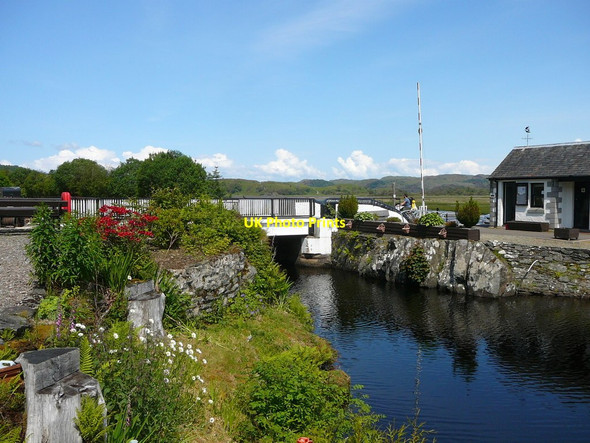 Photo 6"x4" The swing bridge over the Crinan Canal at Bellanoch Bellanoch c2011