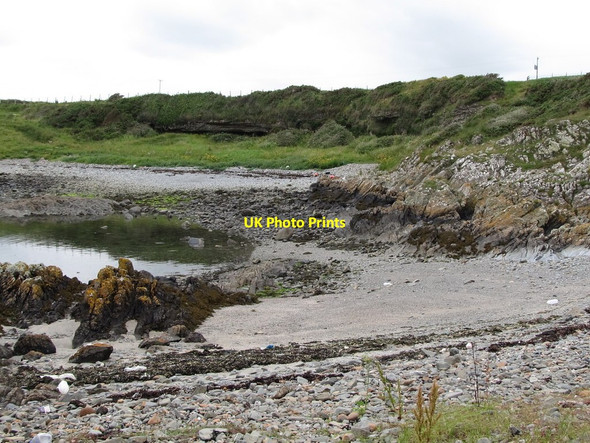 Photo 6"x4" Rock outcrops at bay head Killough c2011