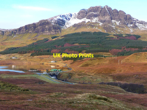 Photo 6"x4" Storr Lochs Dam Bearreraig Bay c2011