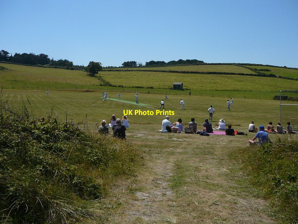 Photo 6"x4" Cricket match at Old Grimsby, Tresco Northward c2011