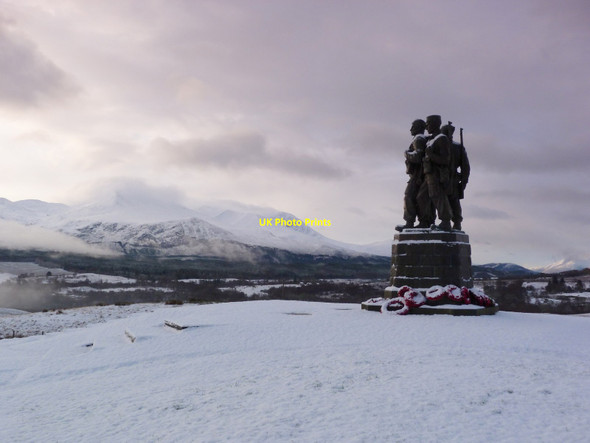 Photo 6"x4" Commando memorial near Spean Bridge Aonachan c2011