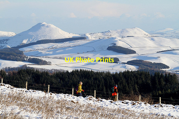 Photo 6"x4" Hill walkers descending from the Three Brethren Broadmeadows\/NT4130 c2011