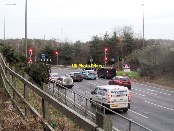 Photo 6"x4" Traffic Lights on A3-M25 Roundabout Wisley c2011