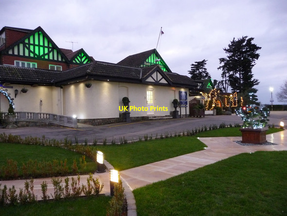 Photo 6"x4" Royal Chase Hotel, The Ridgeway, Enfield Botany Bay\/TQ2999 c2011 P2