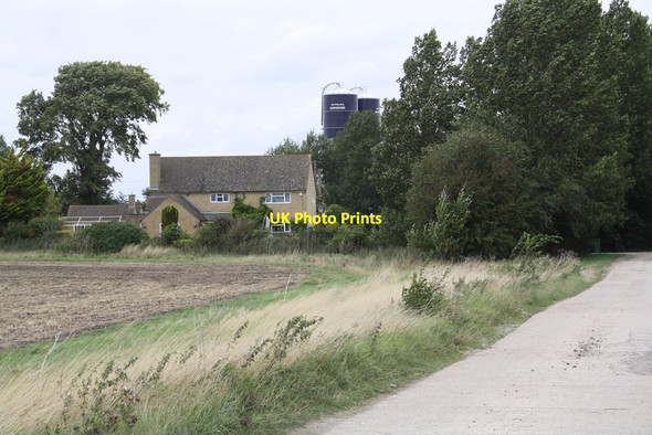 Photo 6"x4" Farm track and farmhouse Steventon\/SU4691 c2011