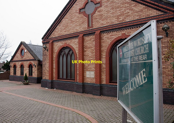 Photo 6"x4" Amblecote Methodist Church Stourbridge c2011