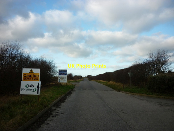 Photo 6"x4" The new trading estate at the former RAF Binbrook Brookenby c2011