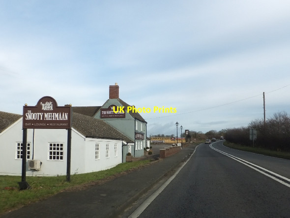 Photo 6"x4" The Snooty Mehmaan bar, lounge and restaurant Littleworth\/SU3197 c2011