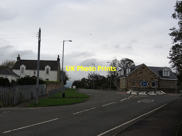Photo 6"x4" Station Road, Muirhead Muirhead\/NS6869 c2011