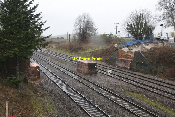 Photo 6"x4" Wider view of the bridge Cleeve\/SU6081 c2012