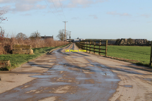 Photo 6"x4" Track to Mallard House Farm Donington South Ing c2012