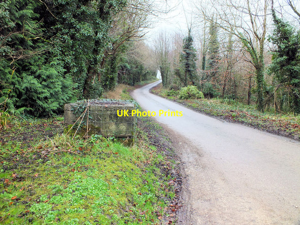 Photo 6"x4" Milk churn stand, Pitcombe Littlebredy c2012