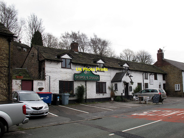 Photo 6"x4" The George and Dragon Macclesfield c2011