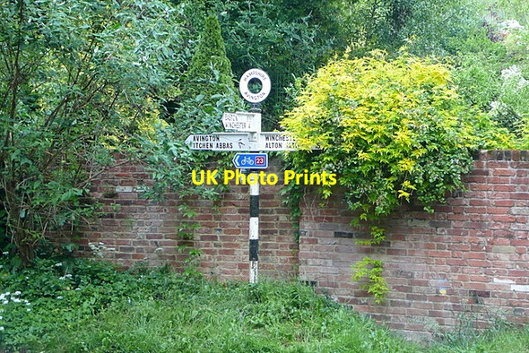 Photo 6"x4" Signpost at Avington Avington\/SU5332 c2011