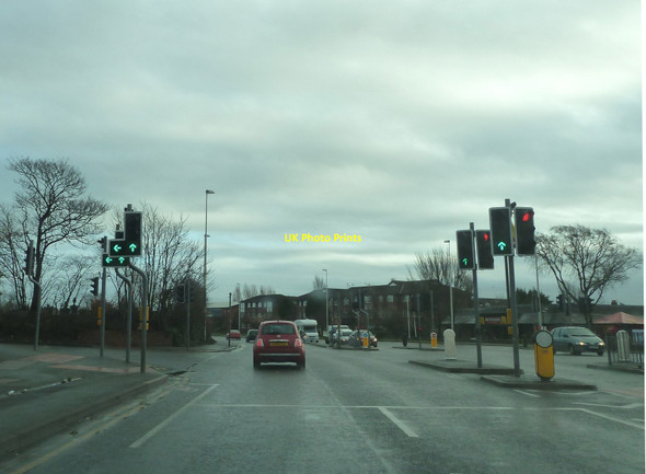Photo 6"x4" Traffic Lights on Preston New Road Blackpool\/SD3136 c2012