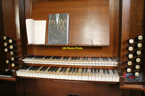 Photo 6"x4" Organ console, Donington church Donington\/TF2135 c2012