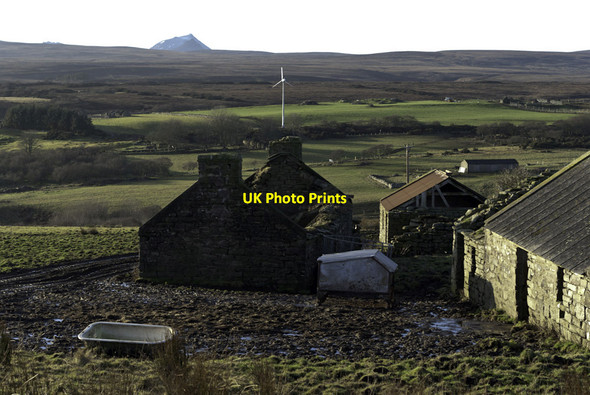 Photo 6"x4" Ruin near Badnagie - looking towards Morvern Badnagie c2012