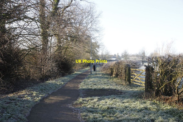 Photo 6"x4" Footpath to Piddington Piddington\/SP8054 c2012