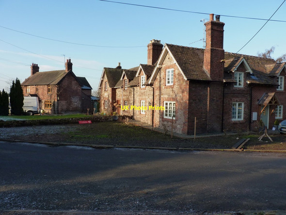 Photo 6"x4" Cottages in Lilleshall Brockton\/SJ7216 c2012