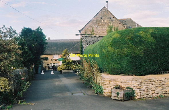 Photo 6"x4" The Bell Inn (1), 21 Standlake Road, Ducklington Witney c2011