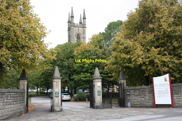 Photo 6"x4" Entrance to St Mary's Church, Bramhall Lane Sheffield\/SK3587 c2011