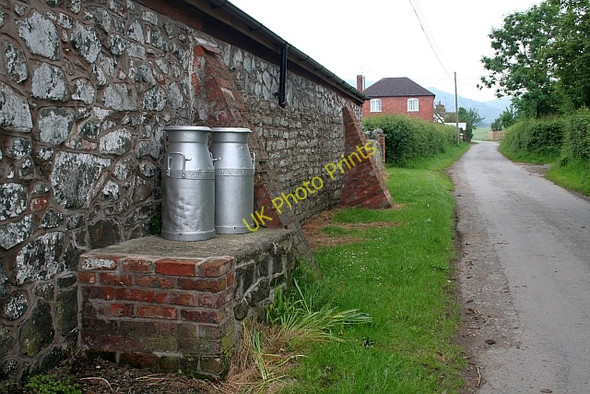 Photo 6"x4" Milk churns on stand, Hollybed Street Birts Street c2008