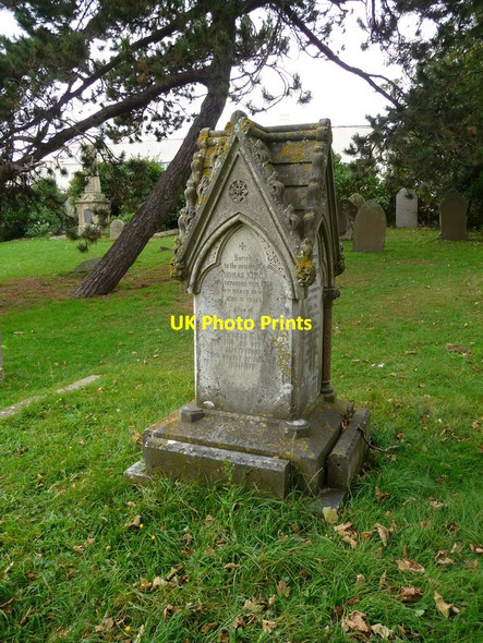 Photo 6"x4" Burnham-On-Sea - Memorial Burnham-on-Sea c2011