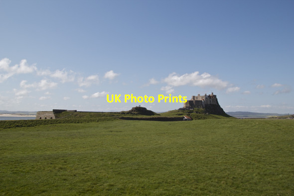 Photo 6"x4" Lindisfarne Castle plateau Holy Island Holy Island\/NU1241 c2011