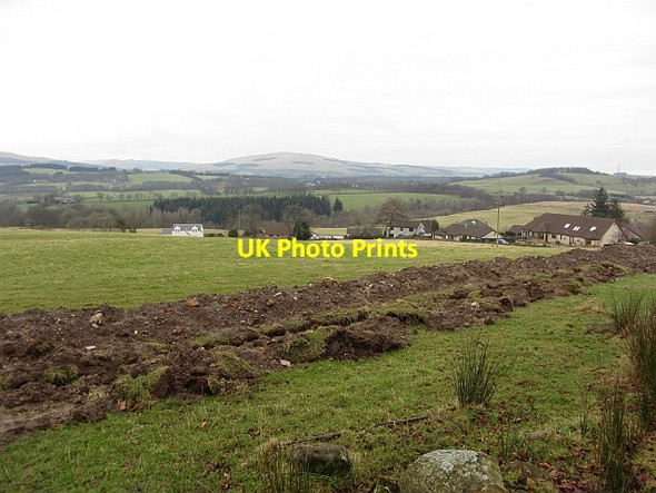 Photo 6"x4" Field. Gartwhinzean Powmill\/NT0298 c2012