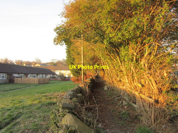 Photo 6"x4" A path off New Street, Pudsey Pudsey\/SE2233 c2012