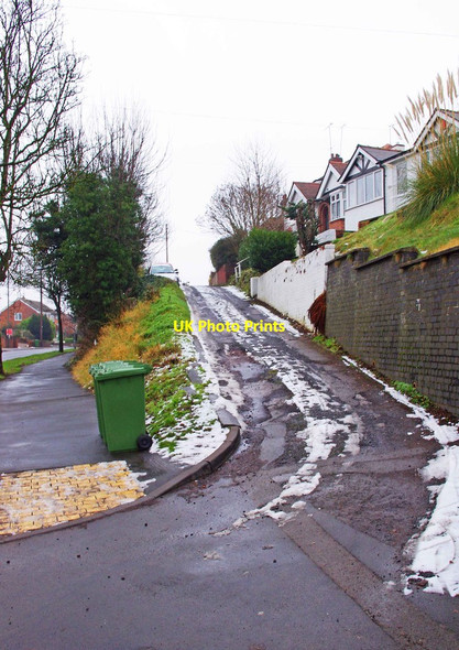 Photo 6"x4" Service road for houses in Stourbridge Road, Kidderminster Kidderminster c2012